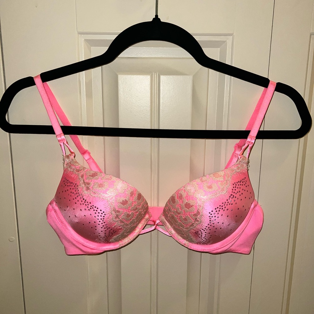 Bombshell Push-Up Bra by Victoria’s Secret, 34B - Picture 3 of 7